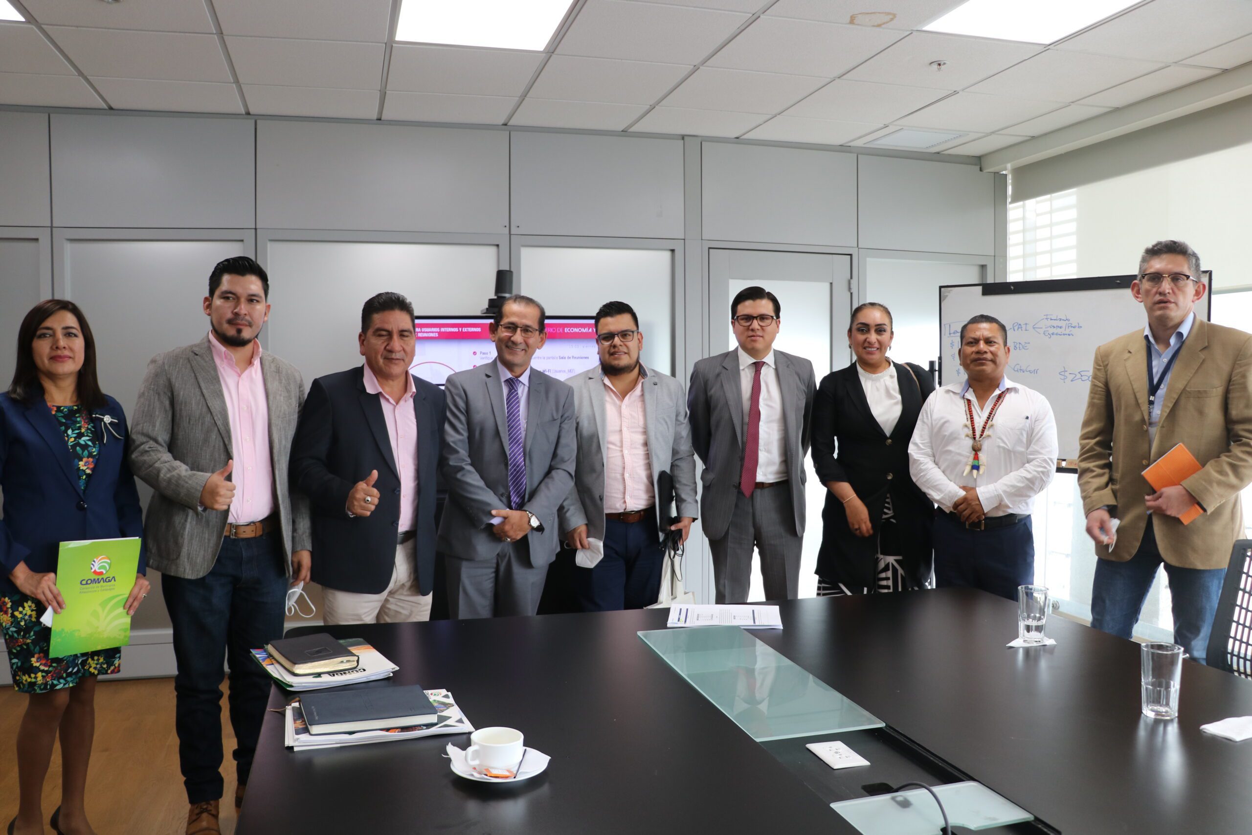 AUTORIDADES DE COMAGA Y DEL MINISTERIO DE FINANZAS SE REUNIERON