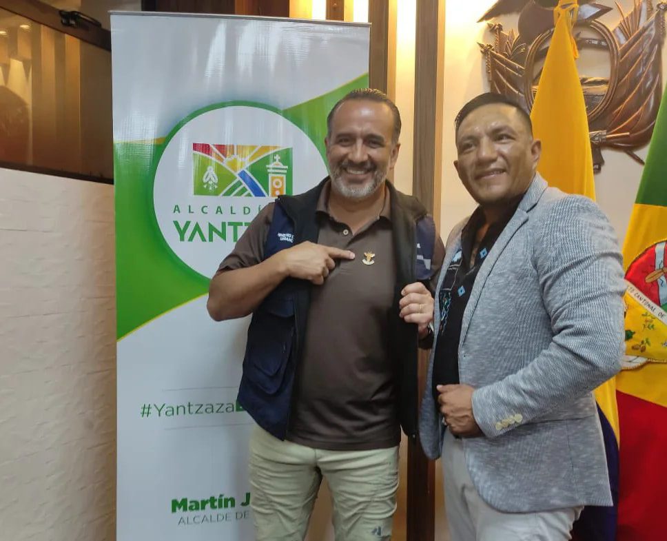 El Ministro de Vivienda visitó Yantzaza