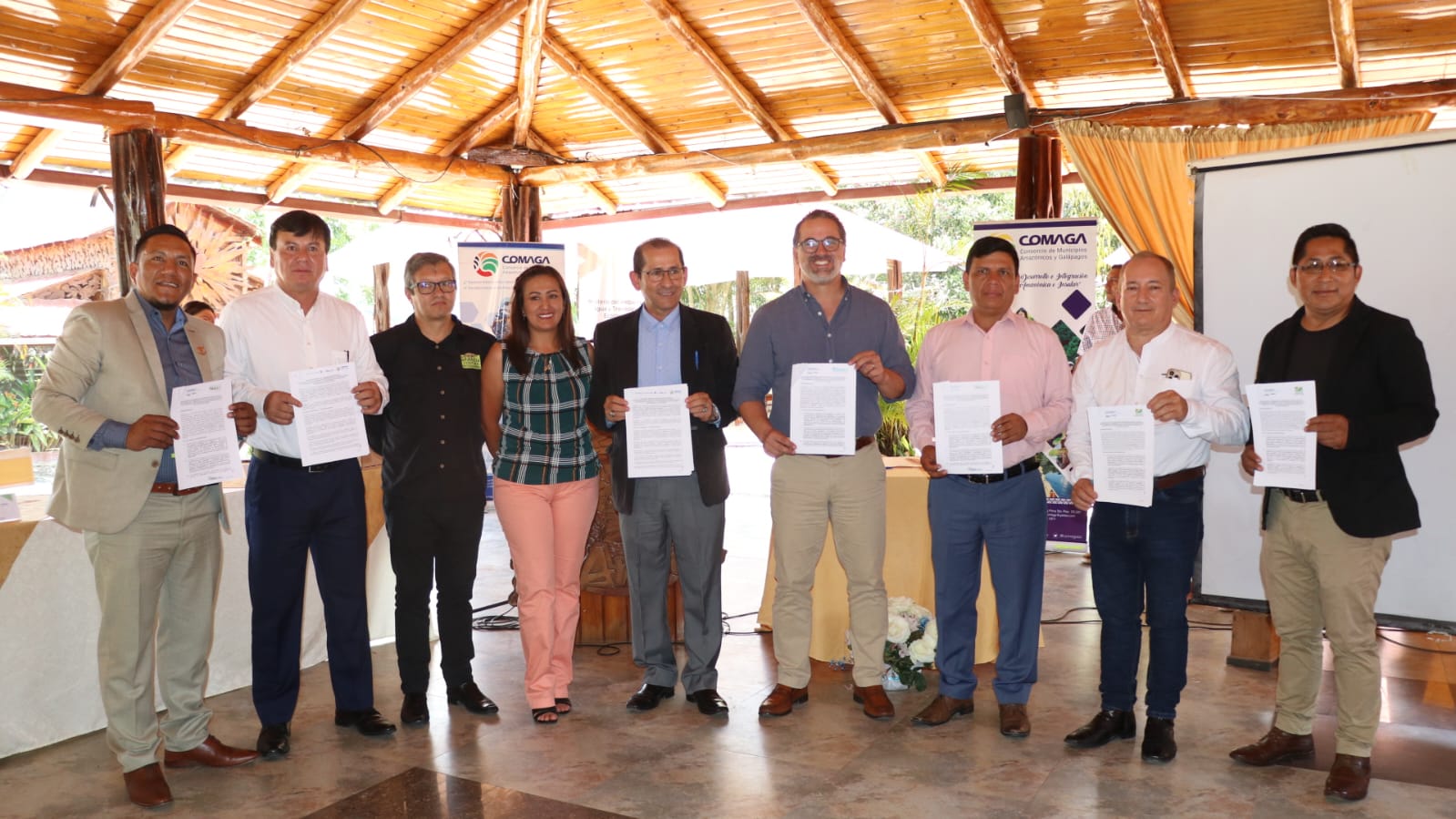 COMAGA y MAATE refuerzan sus relaciones con la suscripción de convenios de cooperación interinstitucional