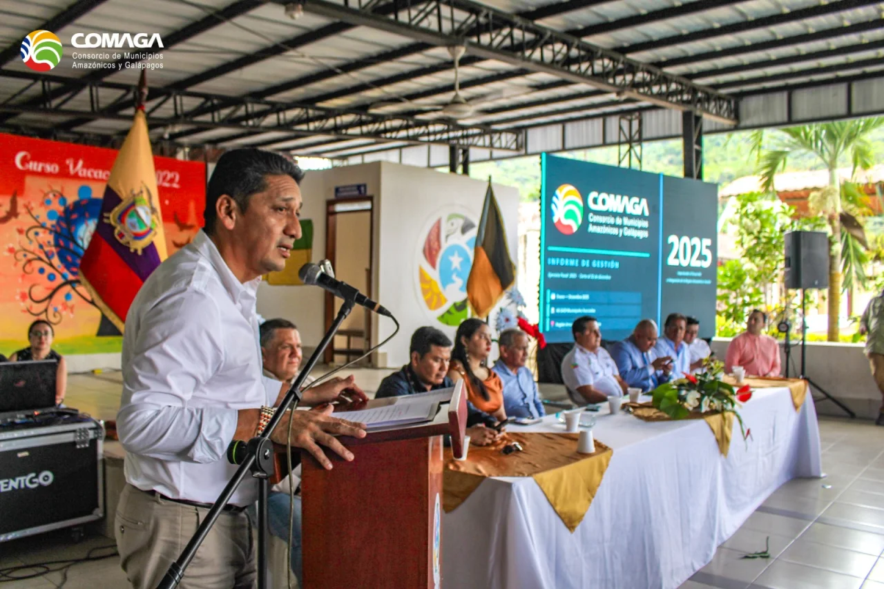 𝑪𝑶𝑴𝑨𝑮𝑨 𝒄𝒖𝒎𝒑𝒍𝒆 𝒄𝒐𝒏 𝒍𝒂 𝒕𝒓𝒂𝒏𝒔𝒑𝒂𝒓𝒆𝒏𝒄𝒊𝒂 𝒚 𝒍𝒂 𝒍𝒆𝒚